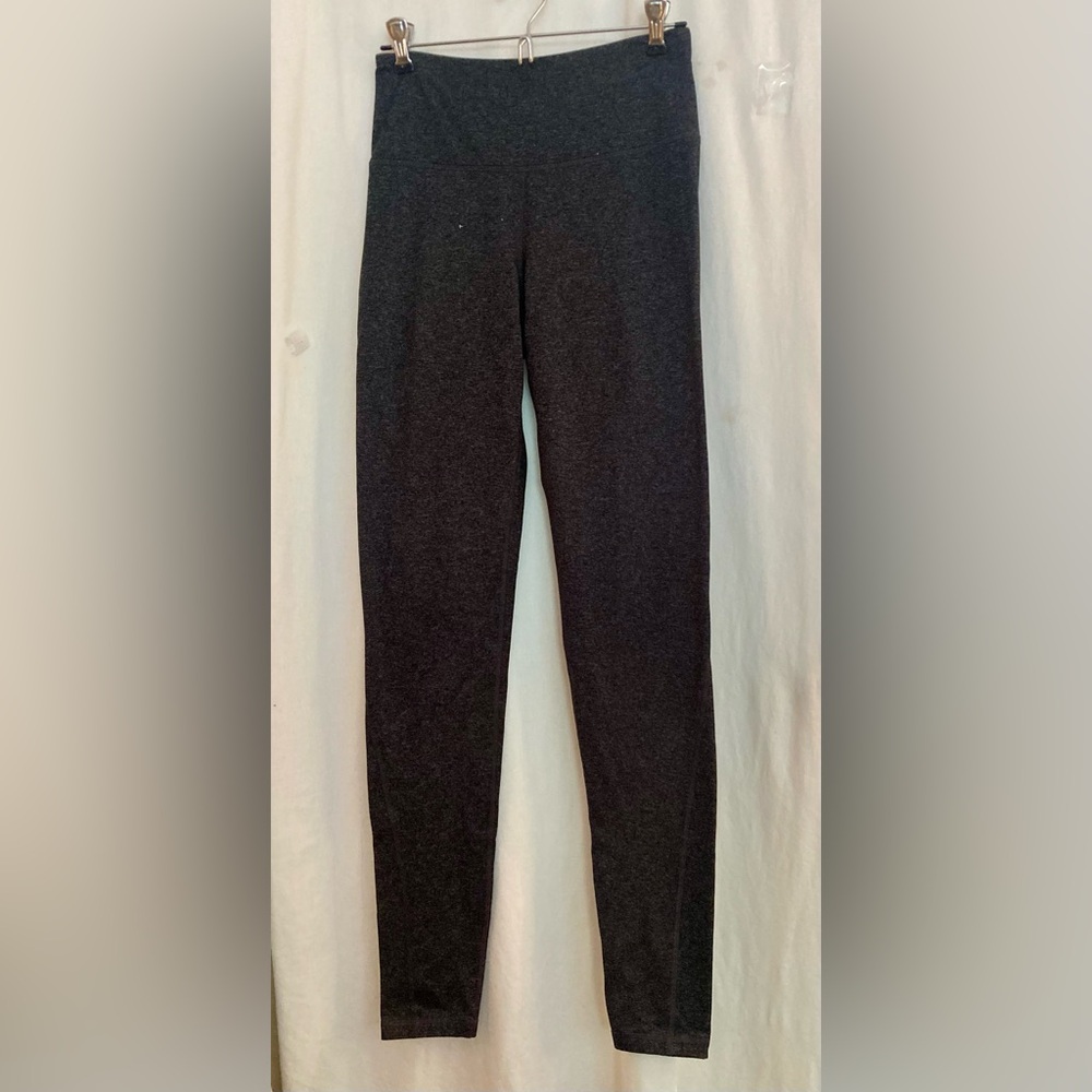 Old Navy Active Gray Go-Dry Leggings Size M Tall